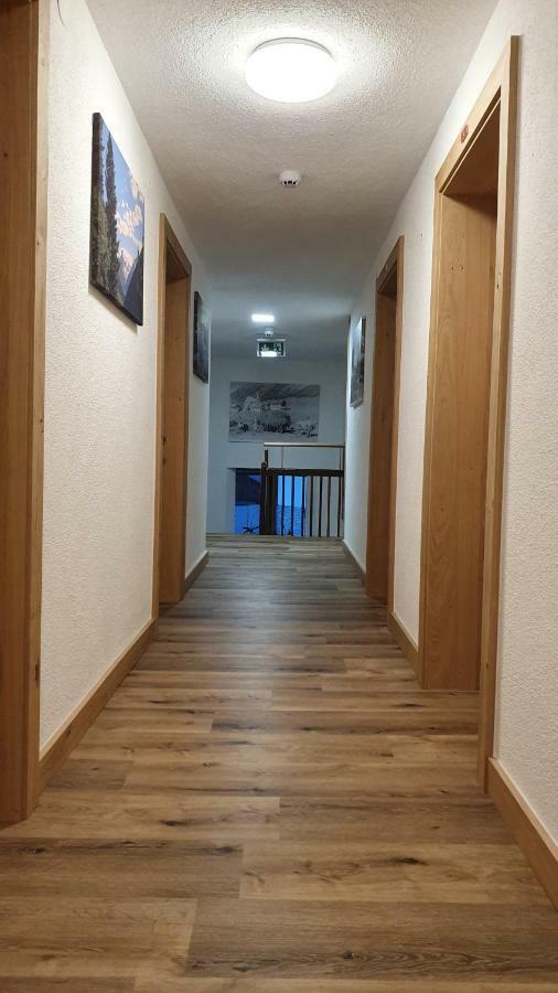Gasthof Pension Santeler Санкт-Леонгард-ім-Пітцталь Екстер'єр фото